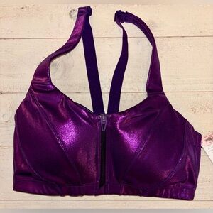 NWT! Knockout by Victorias Secret Front Close Sports Bra